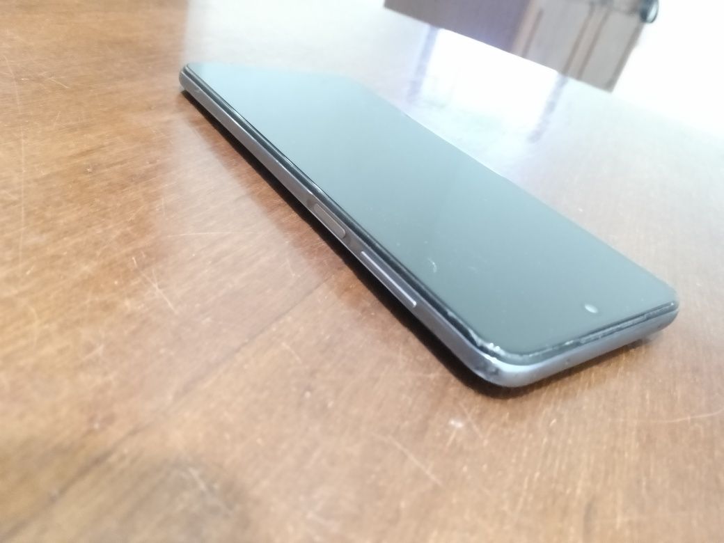 Xiaomi Redmi not 9s 4+1/64G Android 12 працює без зауважень