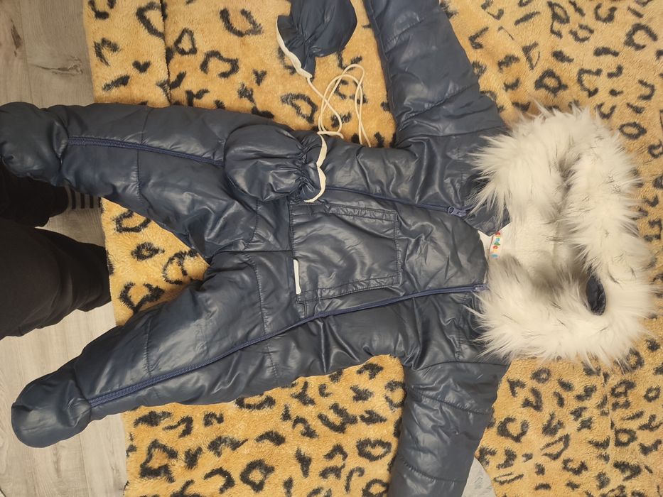 Продам комбінізон 80 р