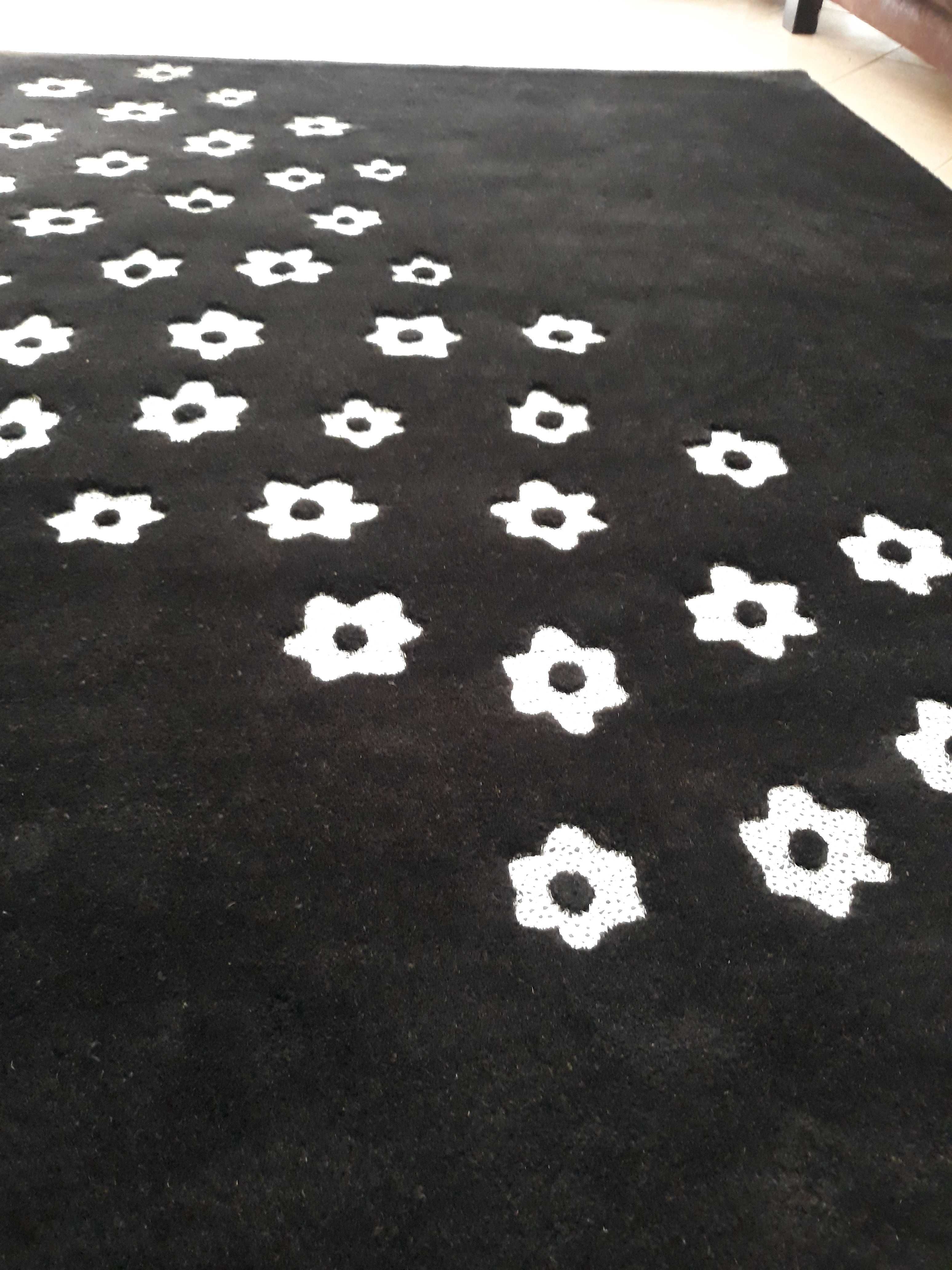 Carpete / Tapete da Marca Alfombras Imperial 1,70m x 2,40m bom estado!