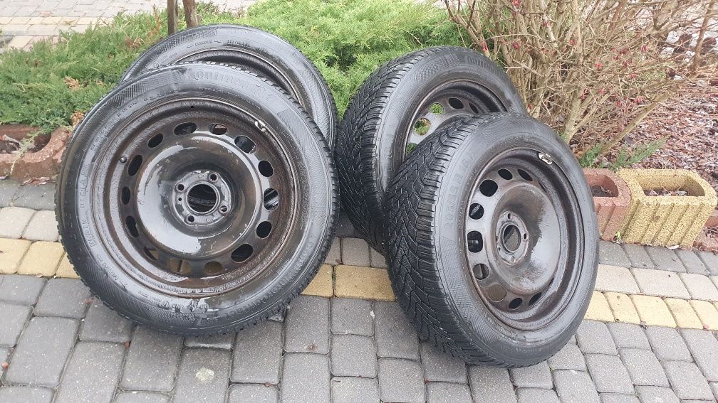 Opony Continental ContiWinterContact 205/55 R16 H.