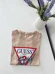 Bluzka Guess damska tshirt koszulka beżowa nadruk