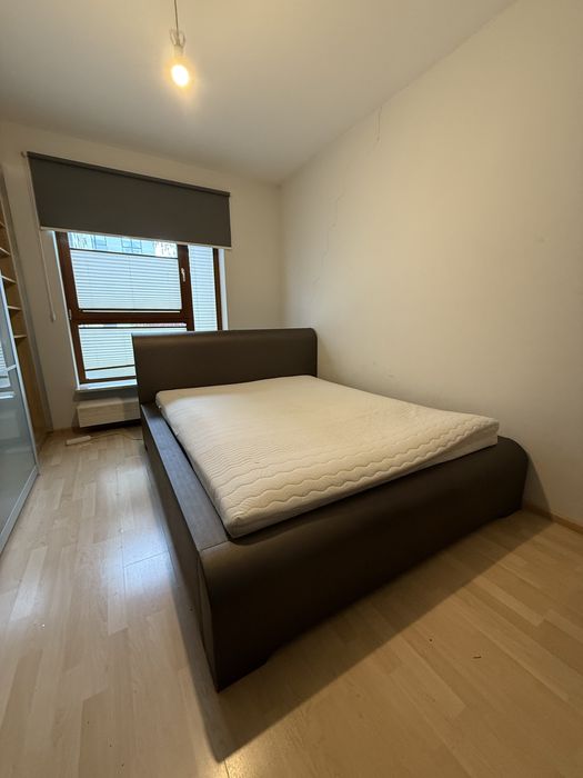 Lozko  z dwoma materacami