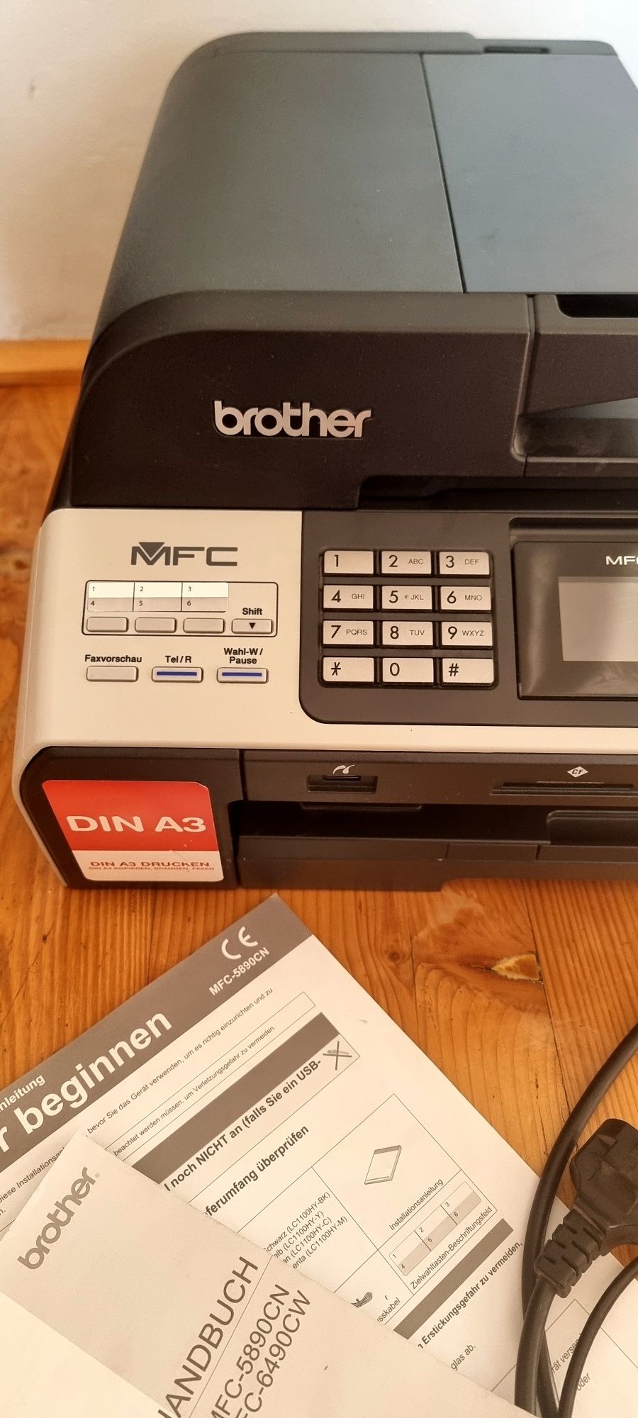 Drukarka wielofunkcyjna A3 atramentowa (kolor) Brother MFC-5890CN LC-1