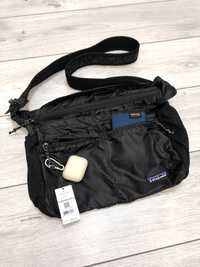 Сумка мессенджер Patagonia Lightweight Travel Courier Oakley Bag 15L