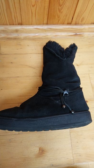 Продам женские зимние кожаные сапоги Modern Shoes