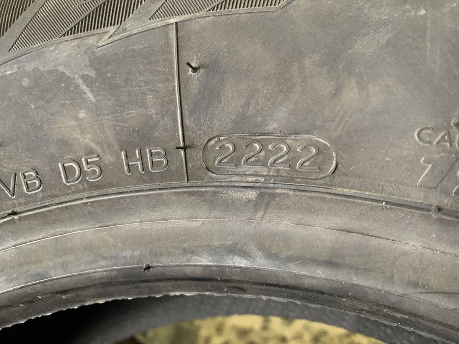 (2шт) нові 195/70R15C Hankook Winter i*pike LV RW15 104R зимові шини