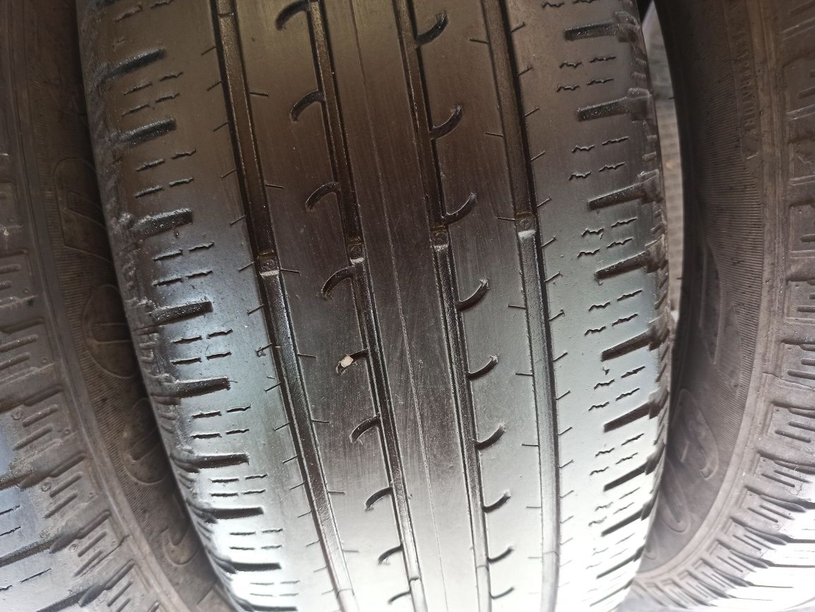 Летняя резина 225/65 R17 Goodyear Efficient Grip