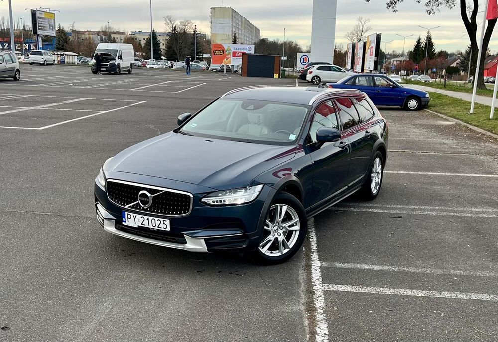 Volvo V90 Cross Country Śliczne V90 CROSS COUNTRY VAT23% D5 Salon Polska 4x4 Bowers & Wilkins