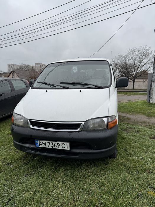 ToyotaHiace 2,5 1999р