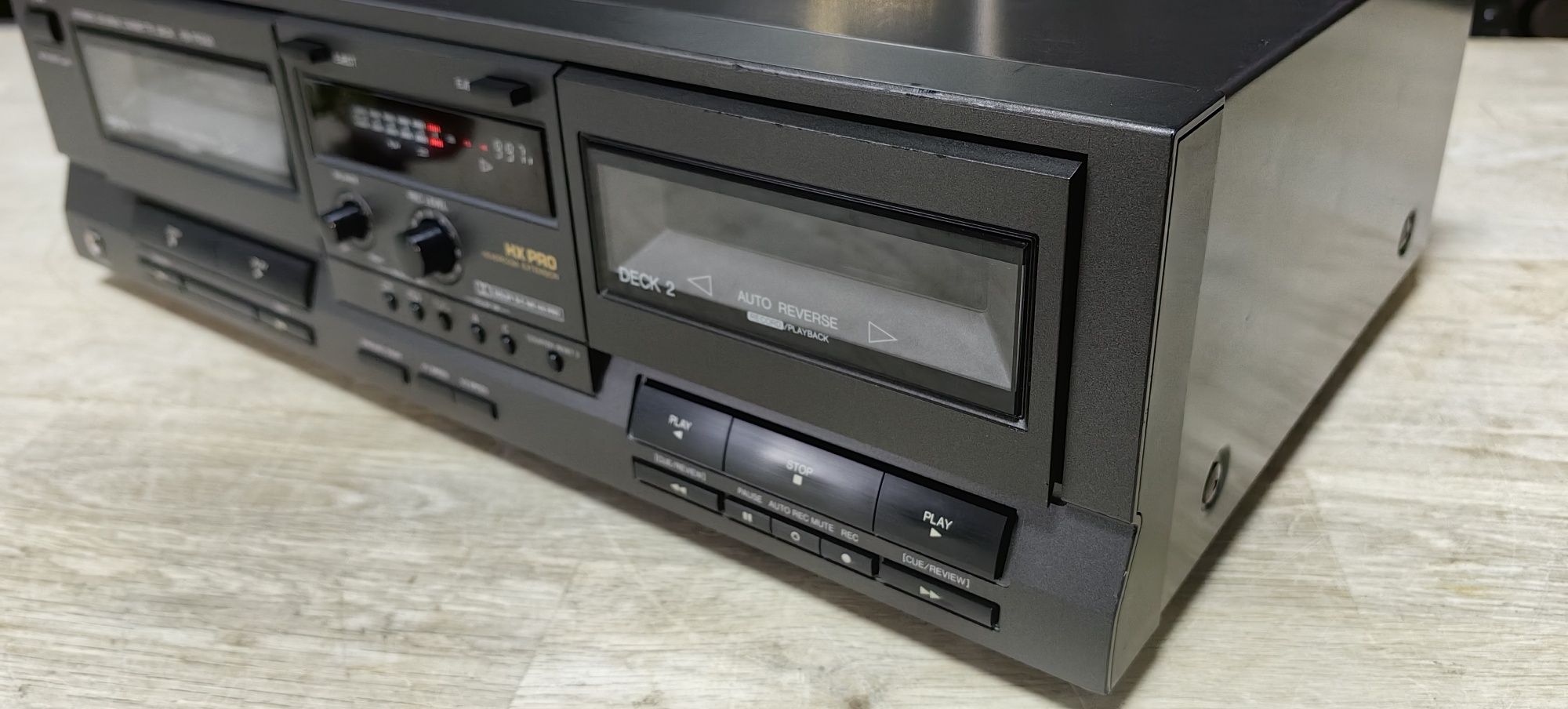 Касетний програвач Technics RS-TR232
