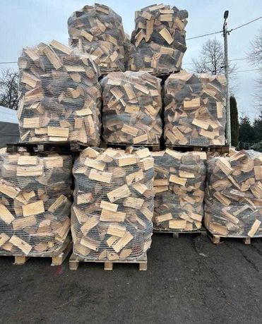 Drewno kominkowe- duży wybór gatunków drzew , od 160 zł