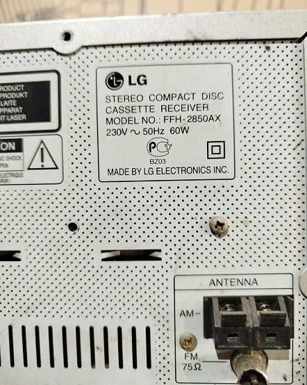 Музичний центр lg lm 230 + Музичний центр LG FFH-2850AX