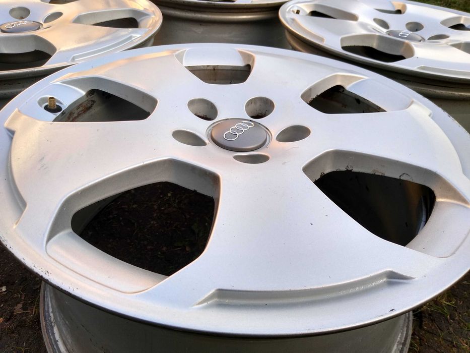 Alufelgi 17 cali 5x112 Audi A3 8P VW Golf Seat Leon Altea Skoda Octavi