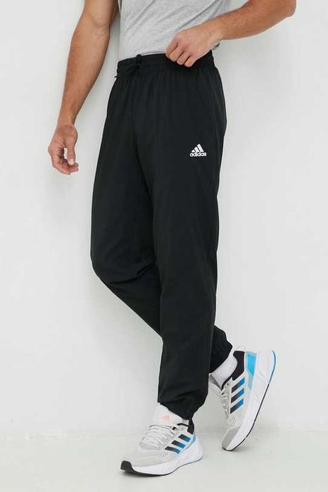 adidas spodnie treningowe Essentials czarne S męskie