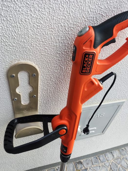 Aparador elétrico Black&Decker