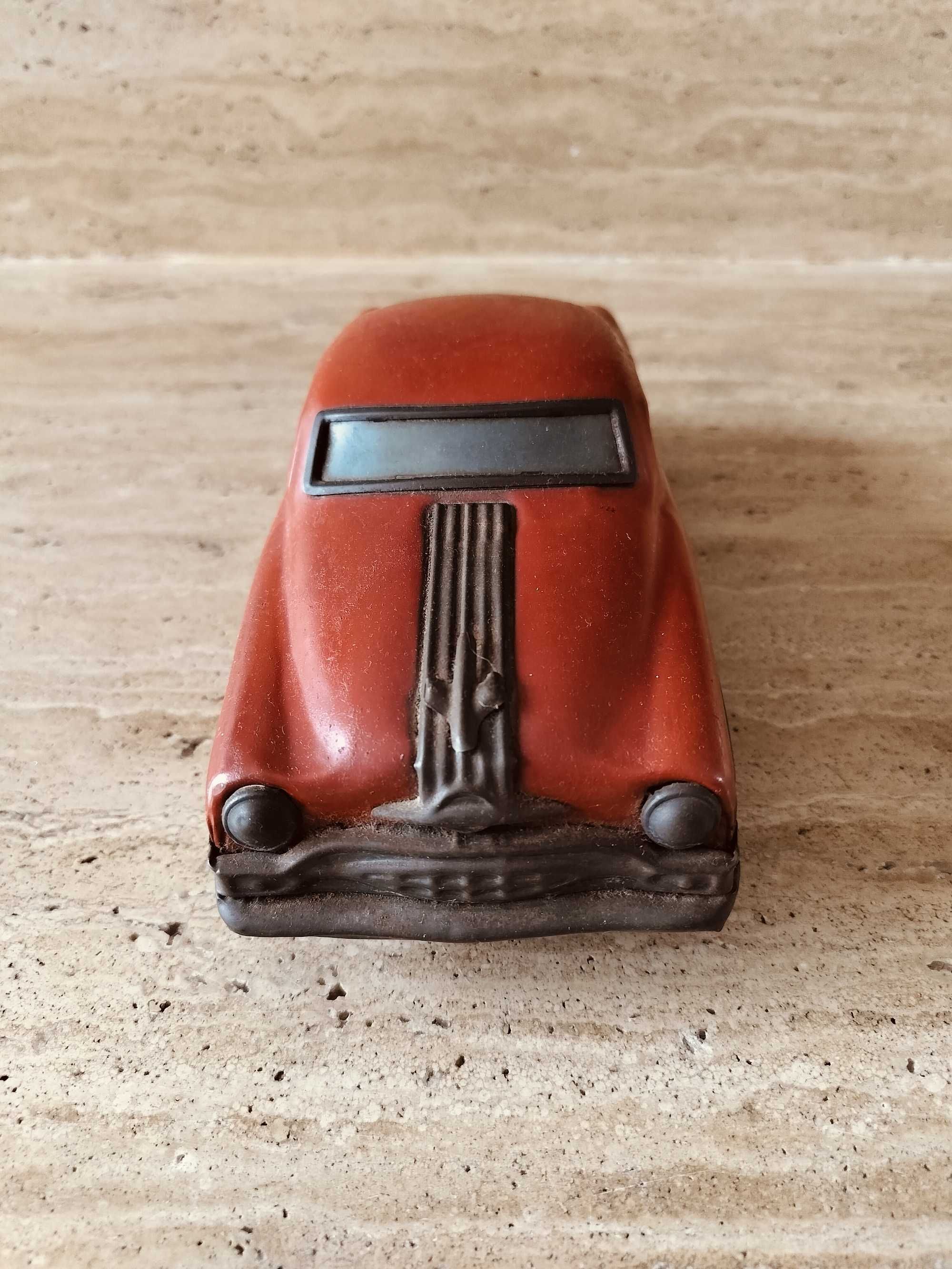 Carro miniatura de metal