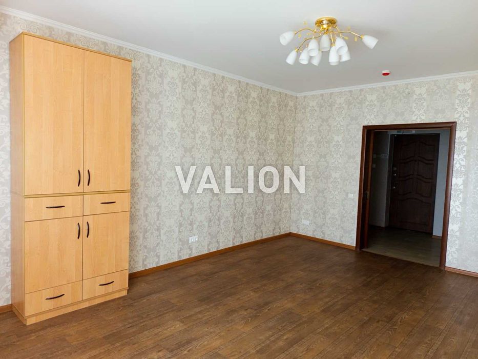 Продам 1-комн. квартиру, р-н Оболонь, ул. Иорданская 1