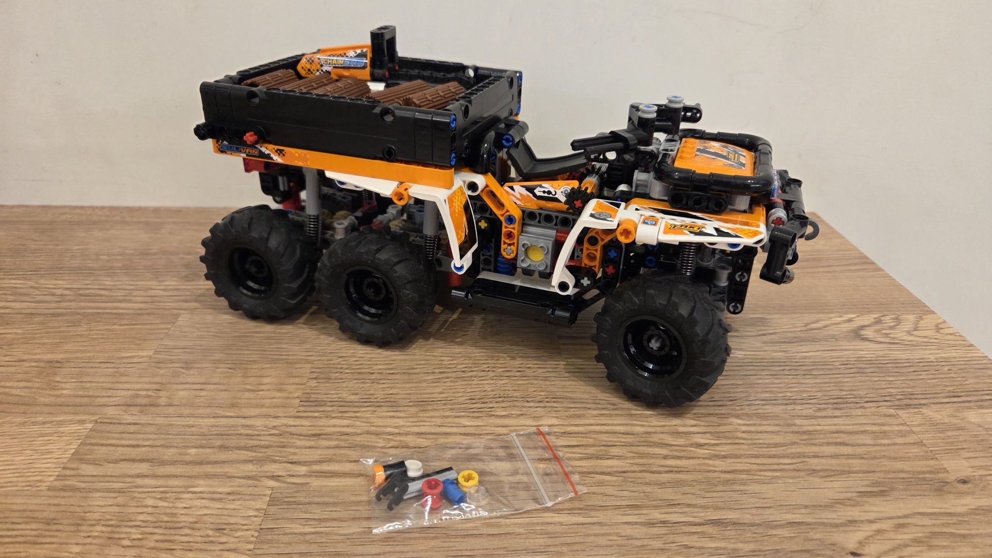 LEGO 42139 Technic Pojazd terenowy