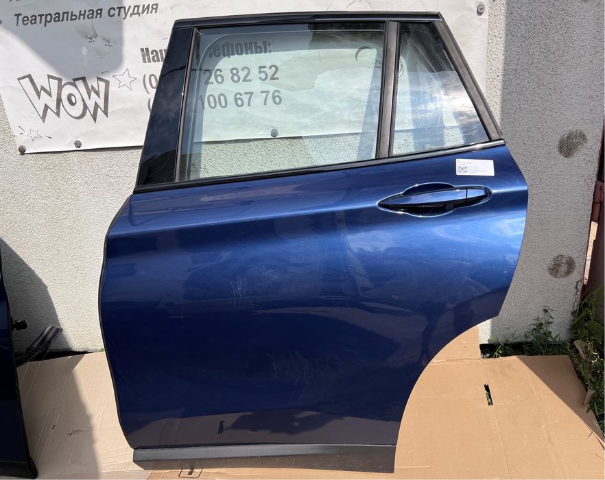 Двері до BMW X1 F48 в кольорі С1m