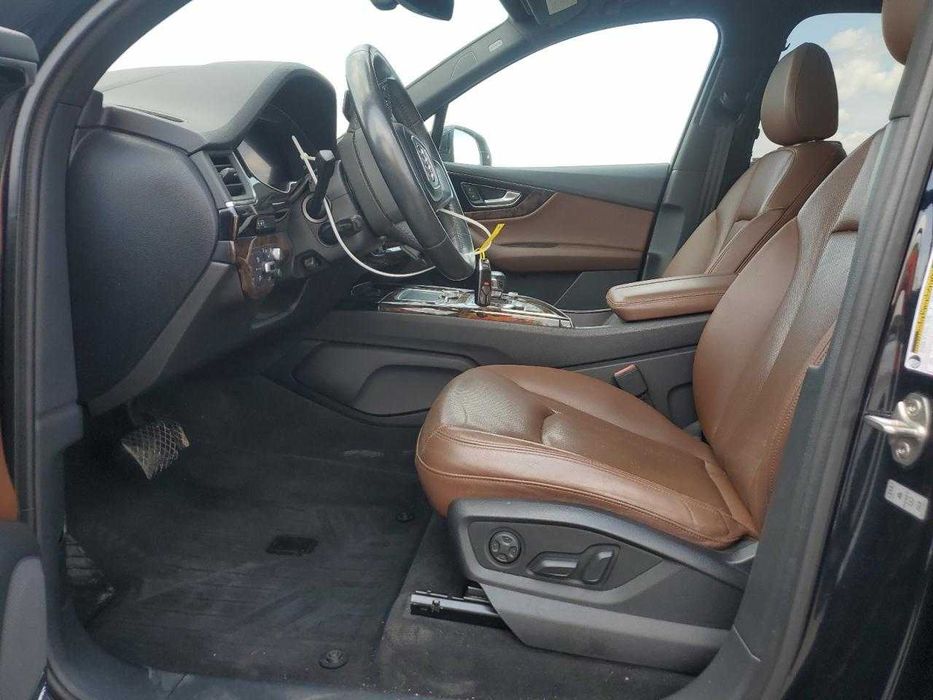 2017 AUDI Q7 PRESTIGE в процесі доставки в Україну