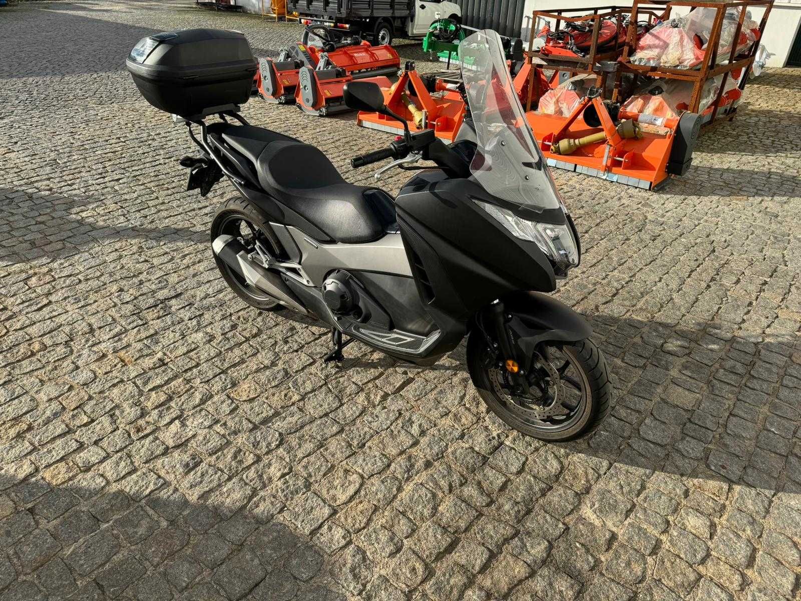 honda integra 750