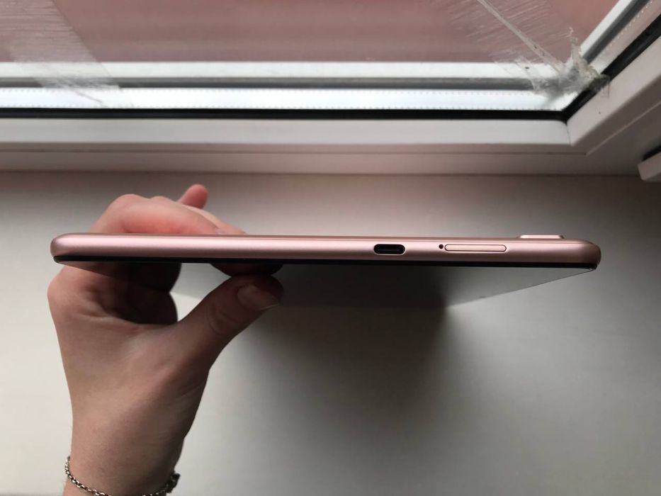 Планшет Blackview Tab 10