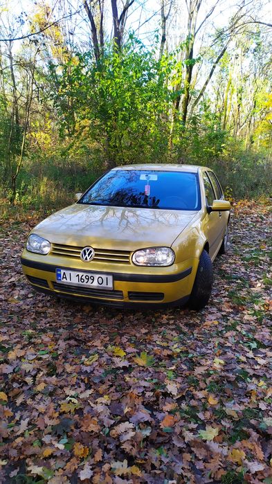 Продам Гольф 4  1,4 бензин/1999 рік