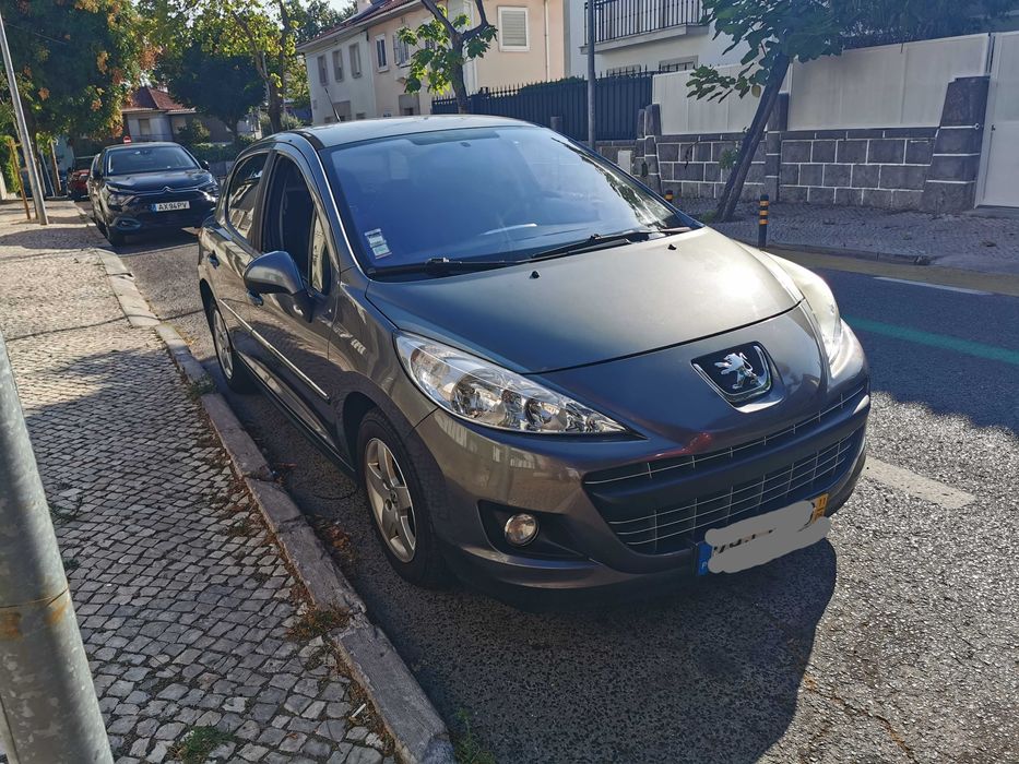 Peugeot 207 Gasoleo Bom Estado