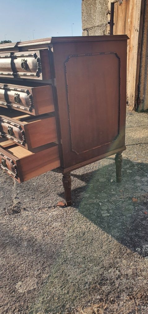 cómoda usadas em bom estado muito bonita