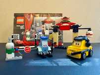 Zestaw Lego 8206 (Disney Cars 2)