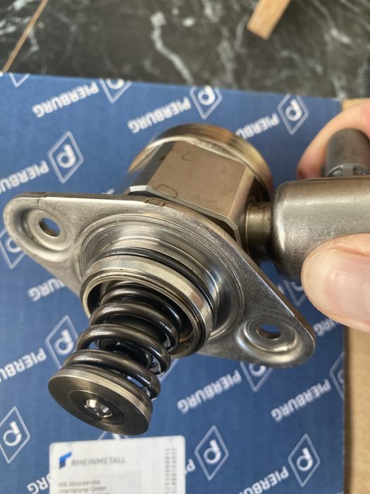 Паливний насос ТНВД. від Audi/VW,