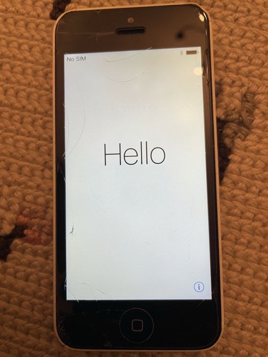 Iphone 5c 16g with box64586162927873122