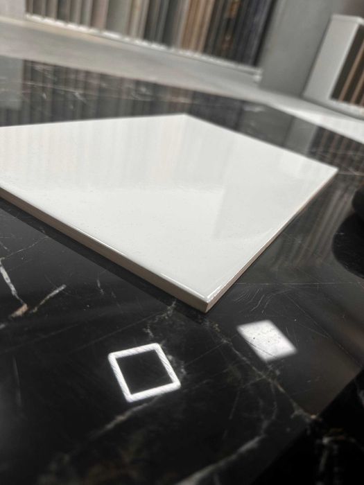 керамічна плитка ДЕШЕВО біла 250*400