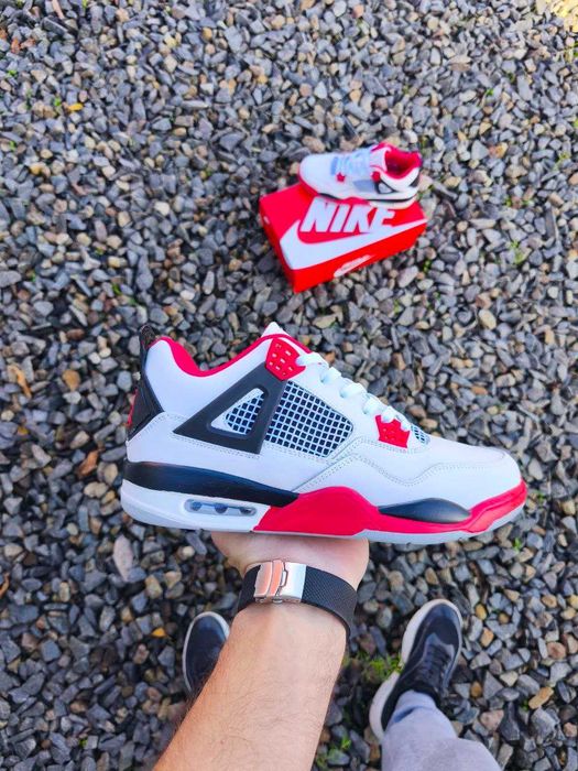 Кросівки Nike Jordan 4 Retro чоловічі демісезонні 41-46
