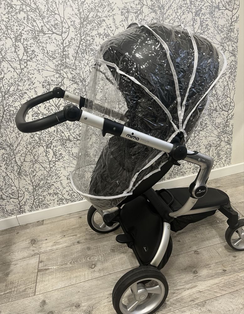 Wózek Mima nosidelko z bazą cybex