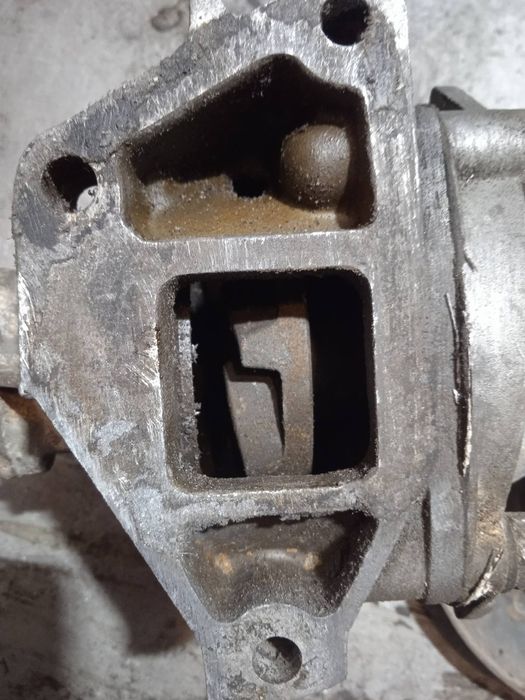 Продам помпа ВАЗ 2101-2107