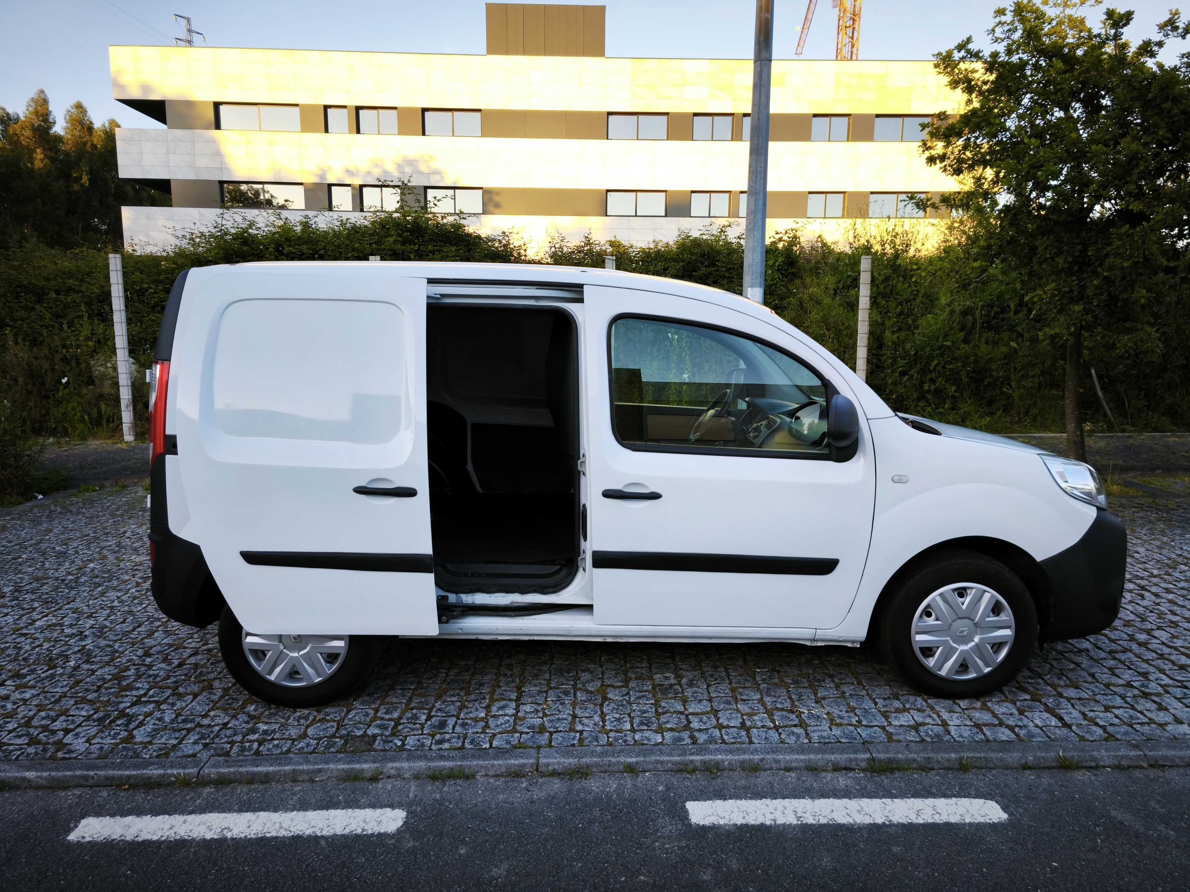 Renault Kangoo DCI 95mil kms 2020