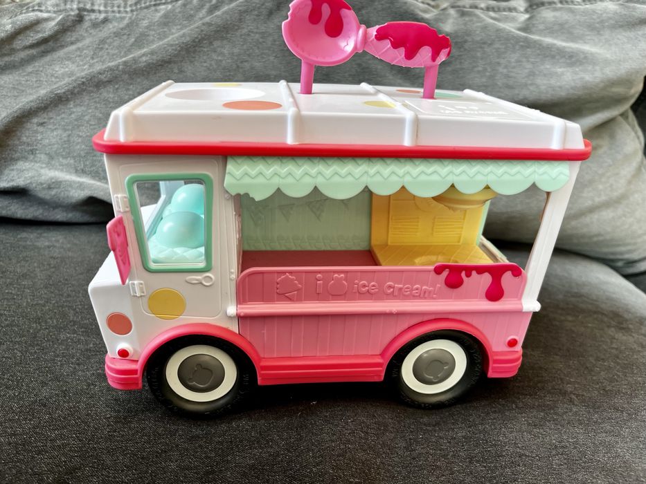 Num Noms , autobus , do produkcji błyszczków , lodziarnia