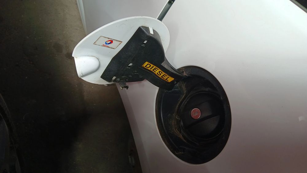 Tampa depósito combustível CITROËN C3 II (SC_)