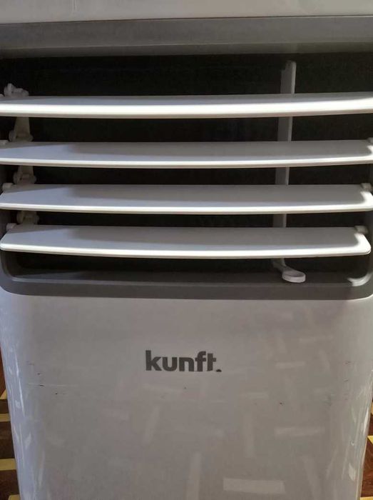 Ar Condicionado Portátil KUNFT KAC4254 (16 m² - 8000 BTU - Branco)