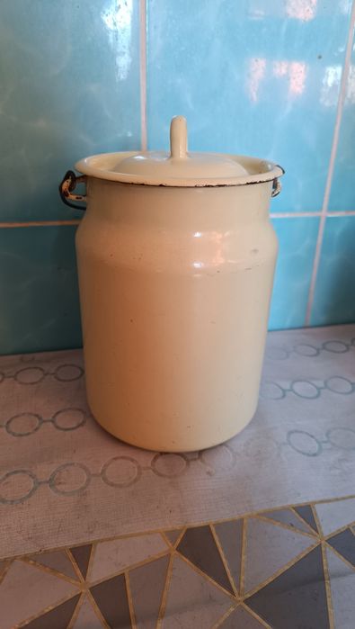 Бідон емальований 3 л