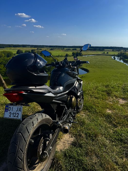 мотоцикол в хорошому стані YaMaHa XJ6