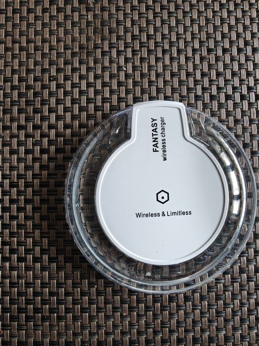 Безпровідна зарядка