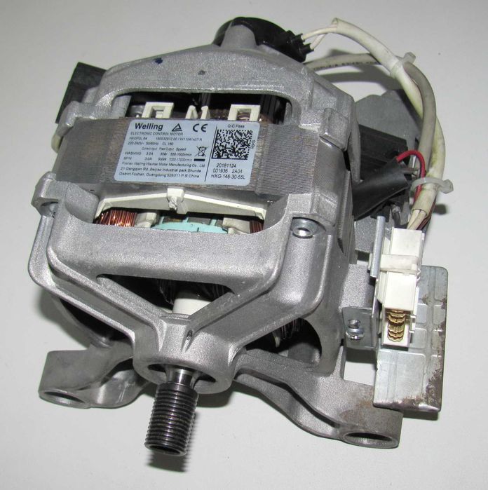 Двигатель (мотор) стиральной машины Indesit IWSB 51051 UA