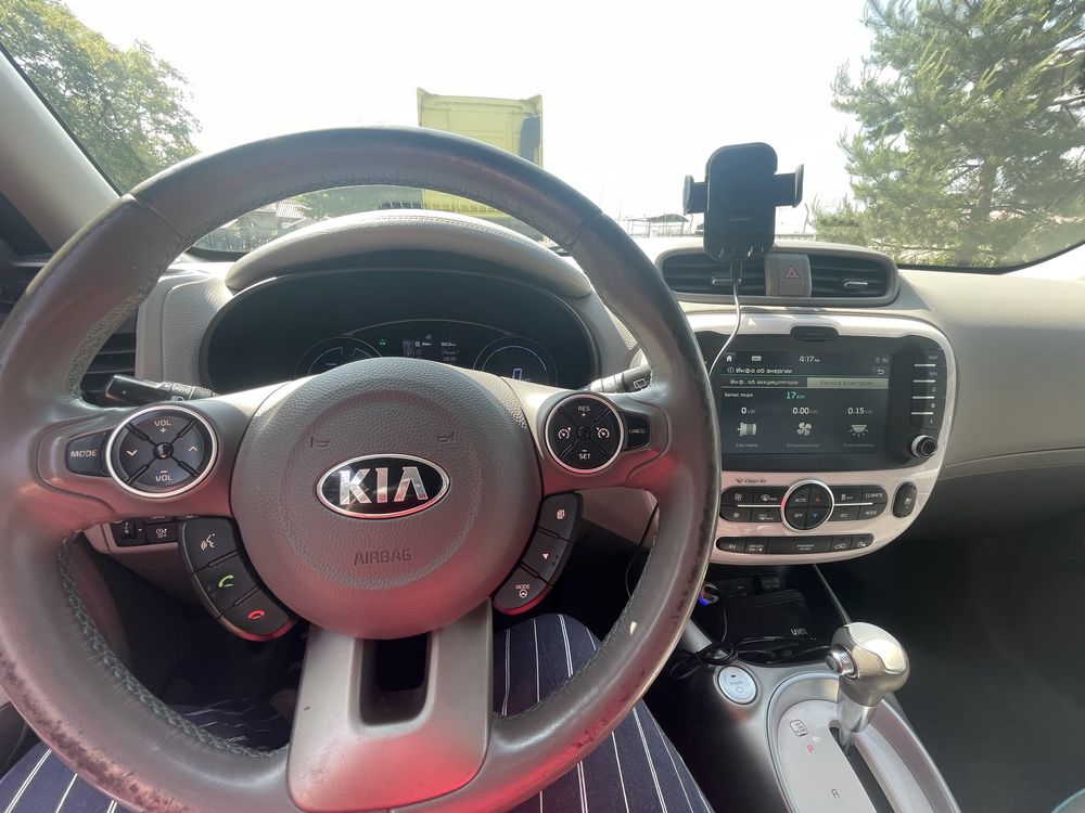 Kia Soul EV – надійний електрокар для міста