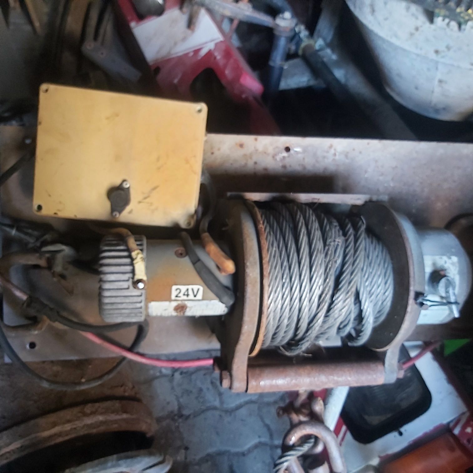 Wciągarka Wyciągarka 24V 10ton z płytą Pomoc Drogowa laweta itp