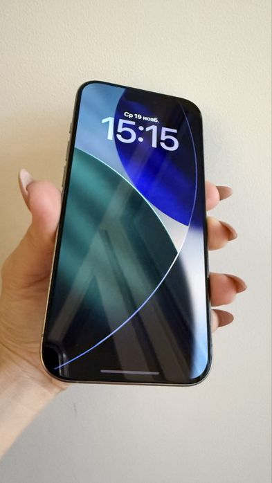 IPhone 15 pro Natural Titanium 128gb