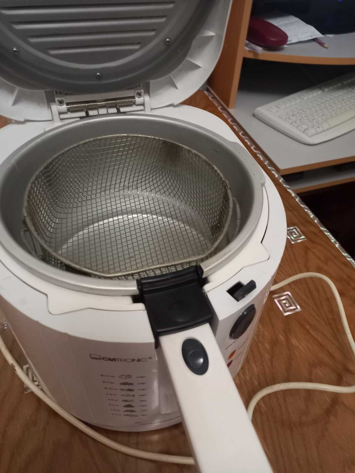 Фритюрница  1600W  из Германии