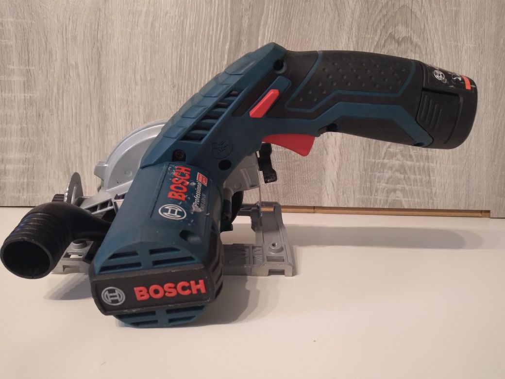 Bosch GKS 12V-26 Piła pilarka tarczowa ręczna 12v 2.0ah