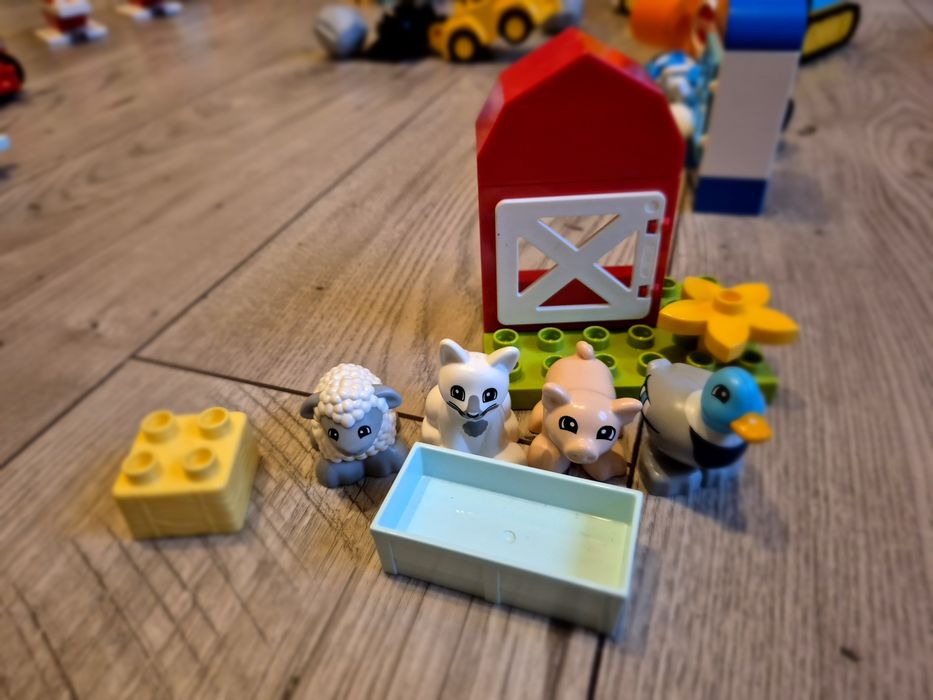 Lego duplo pociag tory Policja Domek straz zwierzeta pojazdy koparka